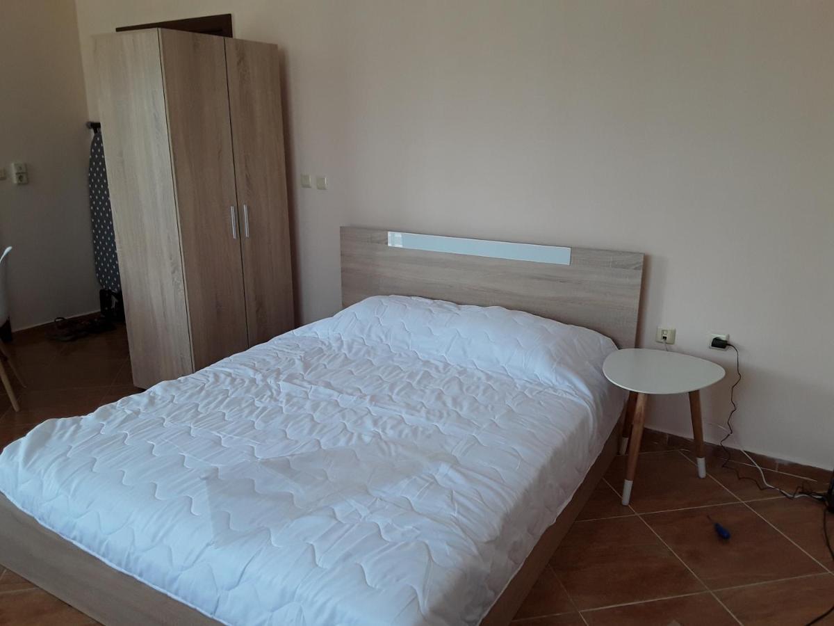 Studio 250 M Море Sveti Vlas Exteriör bild